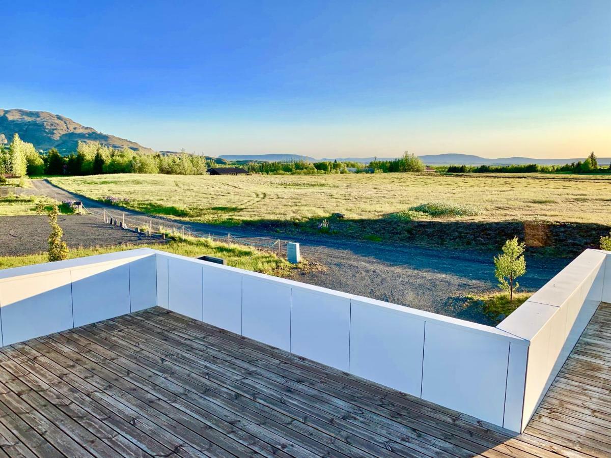 Brun Villa Laugaras Екстериор снимка