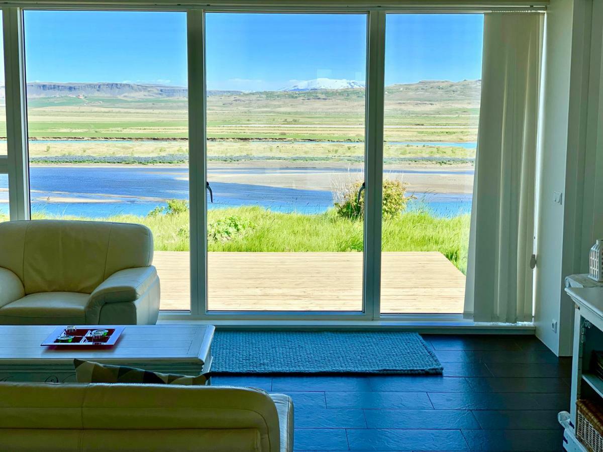 Brun Villa Laugaras Екстериор снимка